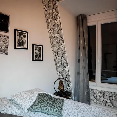 Vue Imprenable Sur La Tour Eiffel * Paris